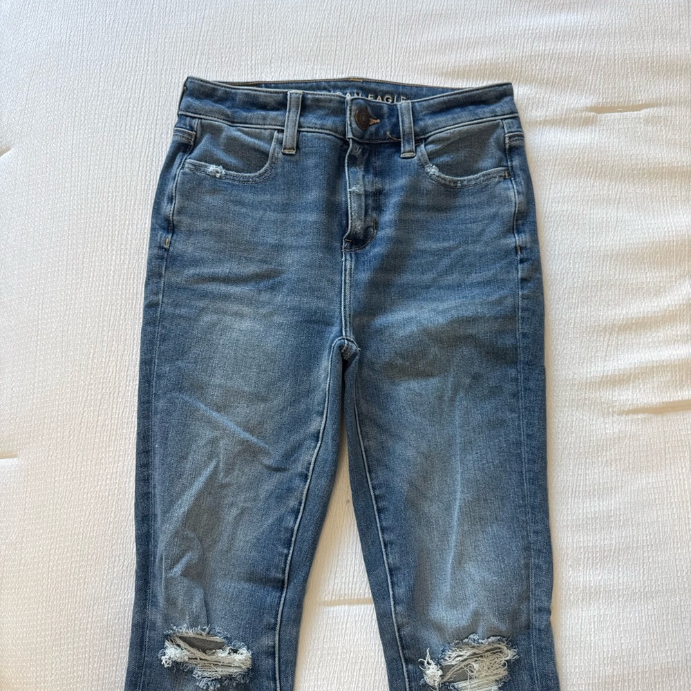 American Eagle Outfitters Blue Distressed Ankle Jeans